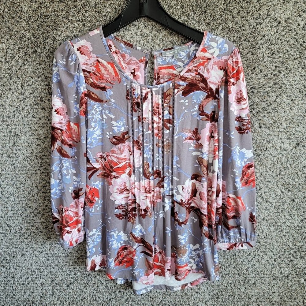 Daniel Rainn Top Womens Small Floral Print 3/4 Sleeve Tee Keyhole Button Casual